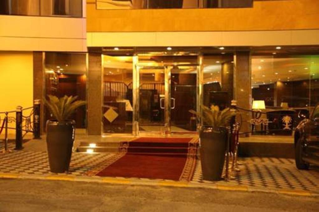 HOTEL VIOLET | ⋆⋆⋆ | AL KHOBAR, SAUDI ARABIA | SEASON DEALS FROM $85